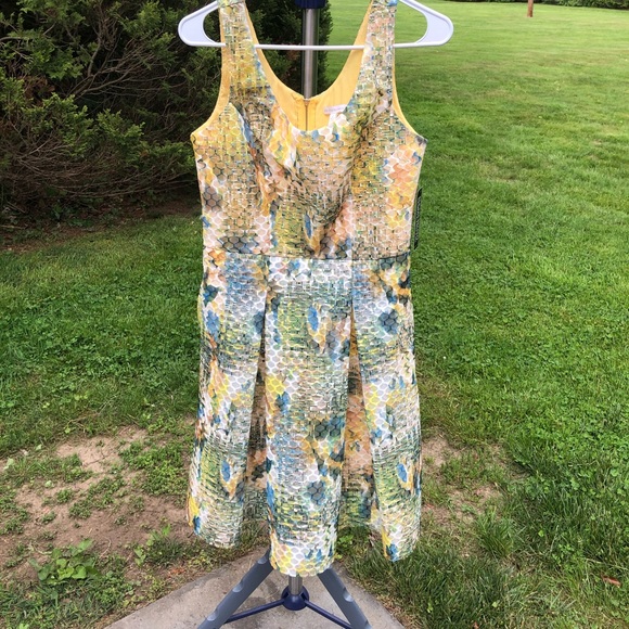 Beautiful yellow multi color dress NY&Co size 4 - Picture 1 of 6